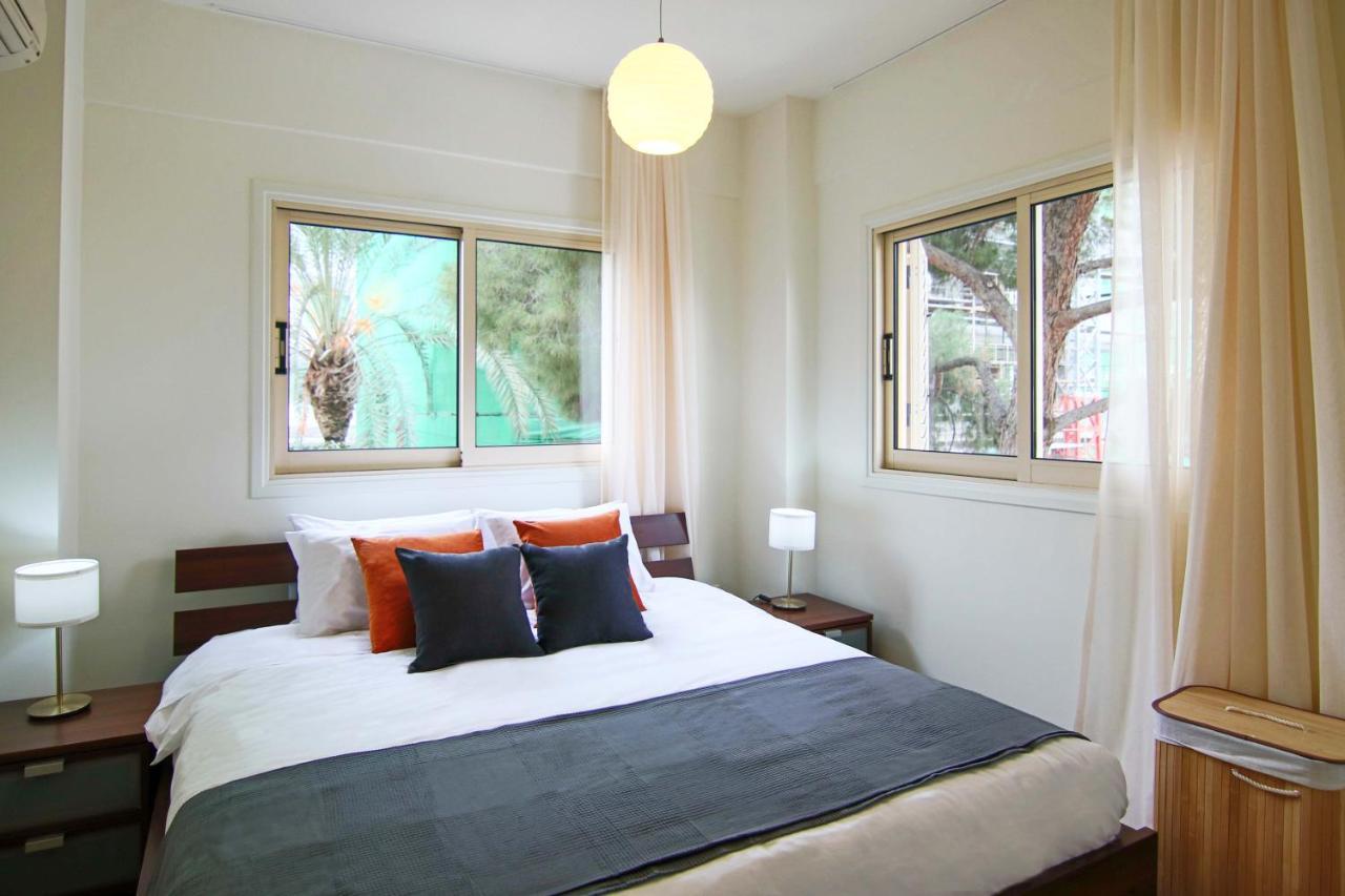 Phaedrus Living City View Luxury Iras Flat 102 ニコシア エクステリア 写真